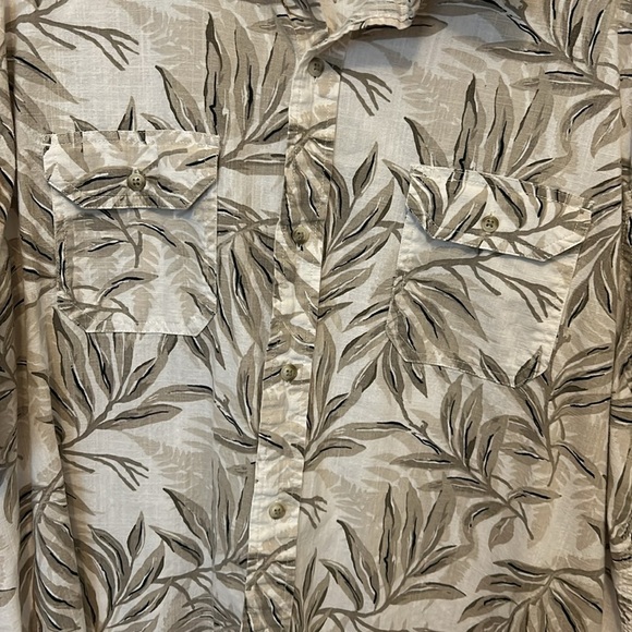 Chaps Men's Short-sleeve Crosshatch Fern Button-down Shirt - Picture 5 of 7